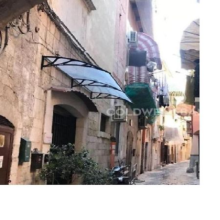 Al Vecchio Arco A Bari Vecchia Appartement Buitenkant foto