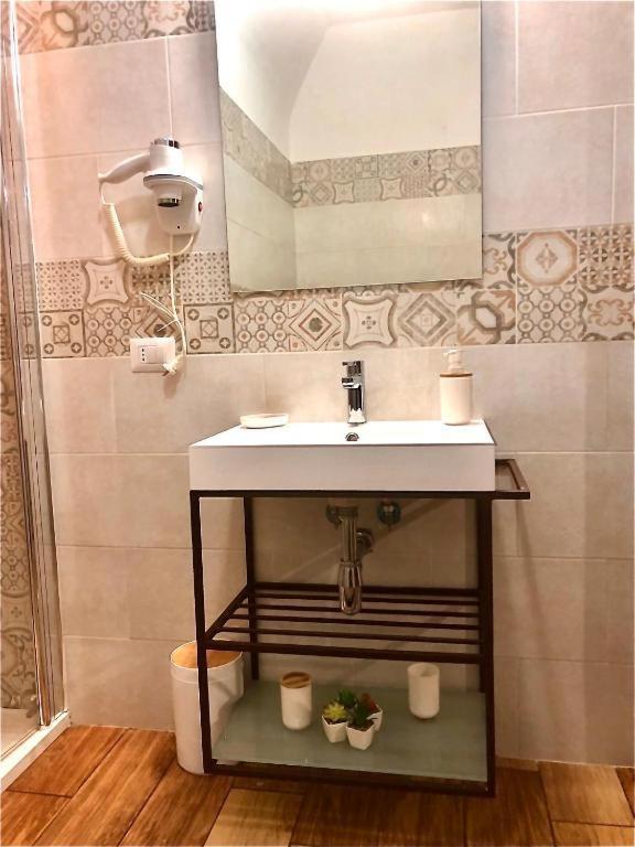 Al Vecchio Arco A Bari Vecchia Appartement Buitenkant foto