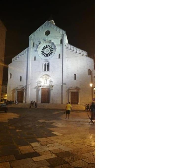 Al Vecchio Arco A Bari Vecchia Appartement Buitenkant foto