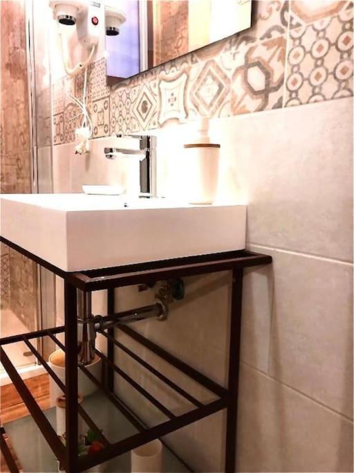 Al Vecchio Arco A Bari Vecchia Appartement Buitenkant foto